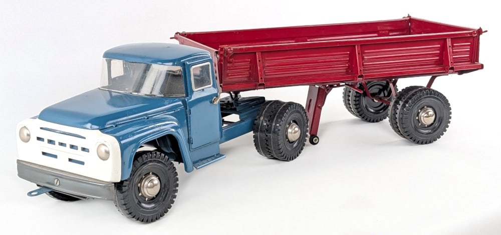 Russian Truck and Trailer (1 of 9)