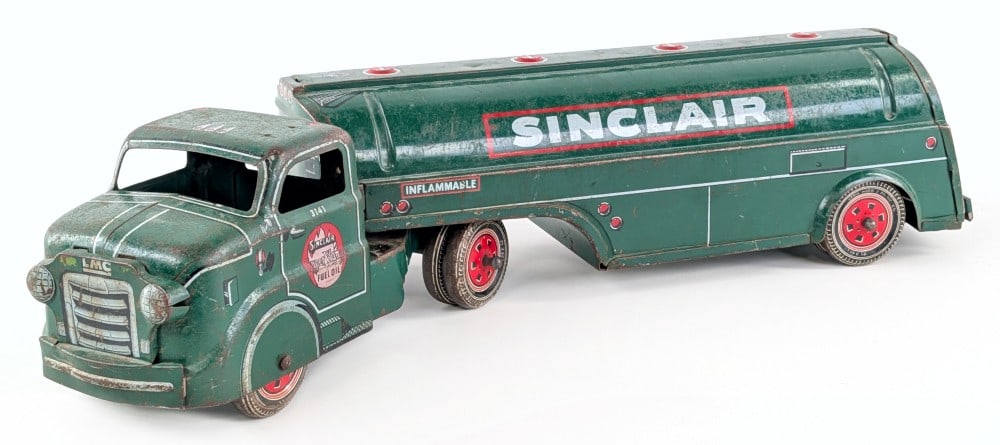 Marx Sinclair Tanker Truck (1 of 8)