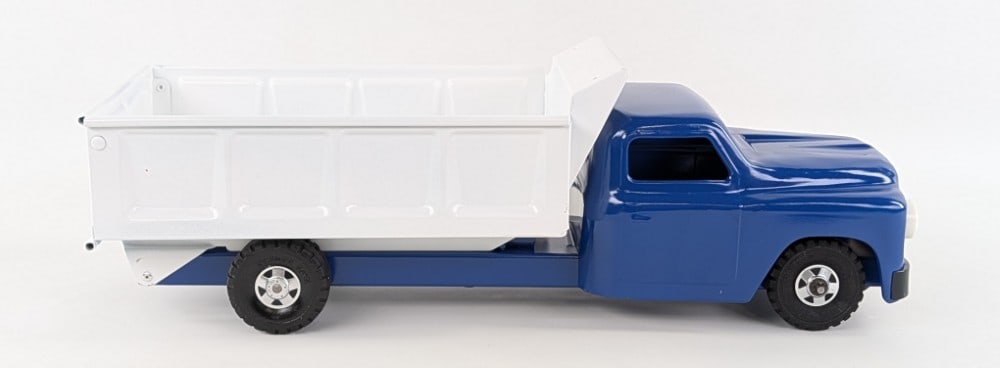 Custom Structo Dump Truck - 3