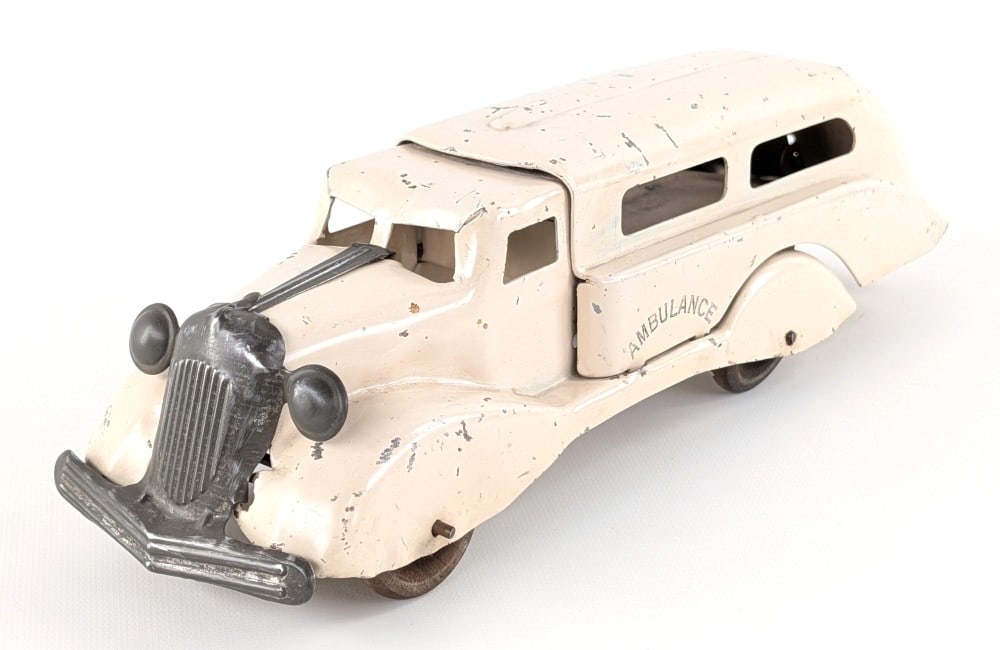 Original Marx Ambulance (1 of 6)