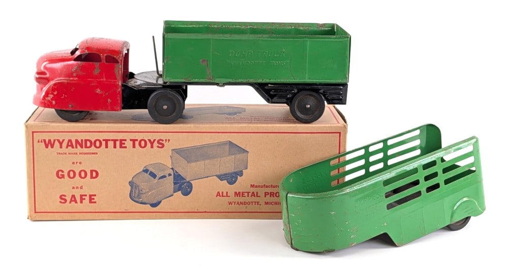 Original Wyandotte Truck with Dump Trailer, Stake Trailer, and Box (1 of 12)