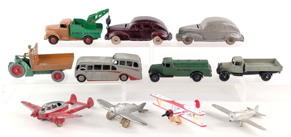 Dinky Toy Vehicles, Hubley Planes, and Car Banks (1 of 6)