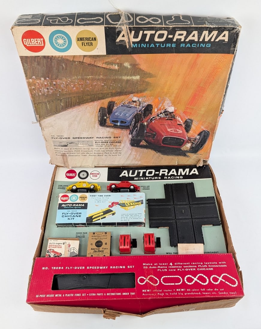 Gilbert Auto-Rama Fly Over Speedway Racing Slot Car Set (1 of 6)
