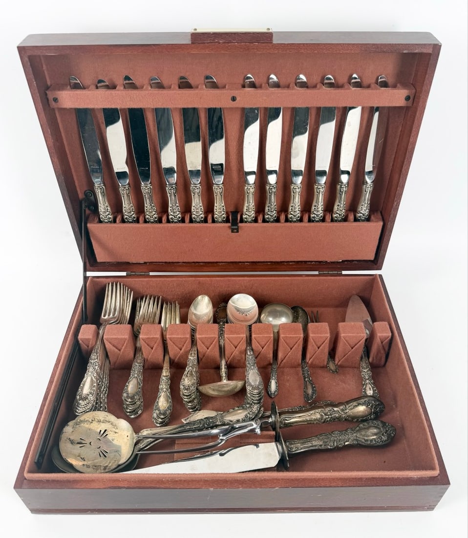 70 Piece Sterling Silver Alvin "Prince Eugene" Flatware Set (1 of 10)