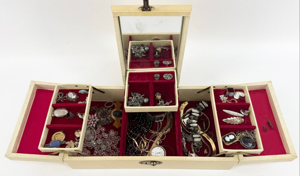 Sterling Silver & Costume Jewelry Box Lot (1 of 6)