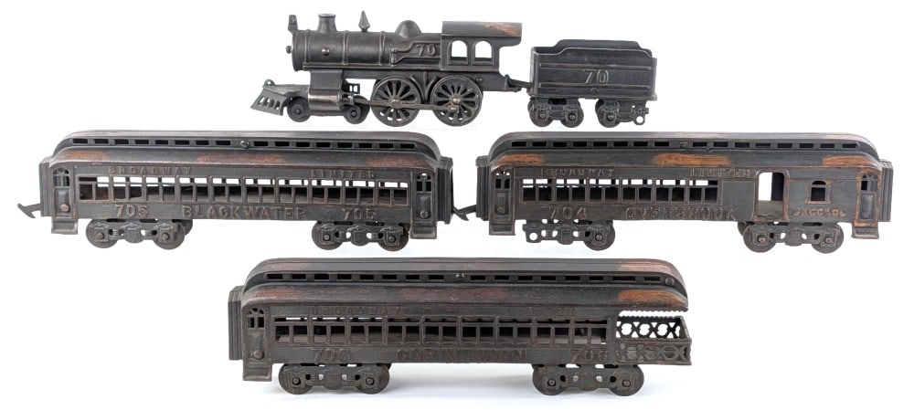 Grey Iron Broadway Limited Cast Iron 5-Piece Train Set (1 of 14)