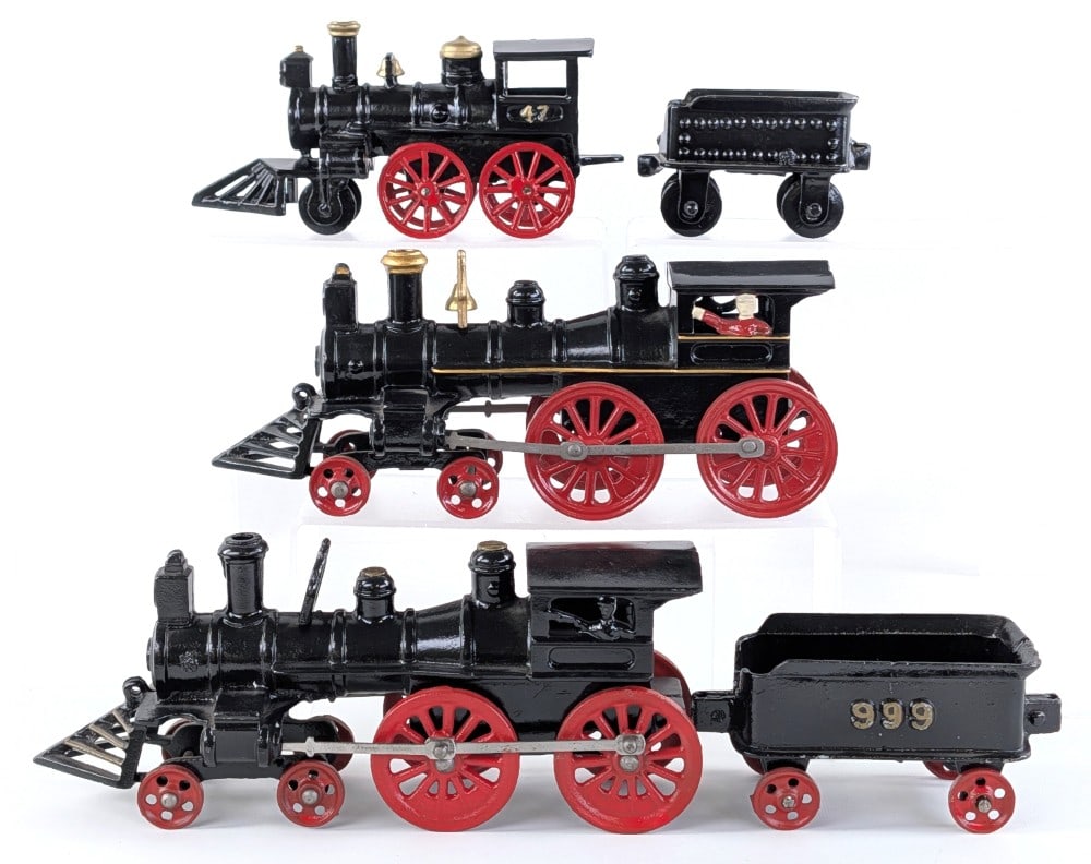 Restored Cast Iron Locomotives & Tenders (1 of 13)