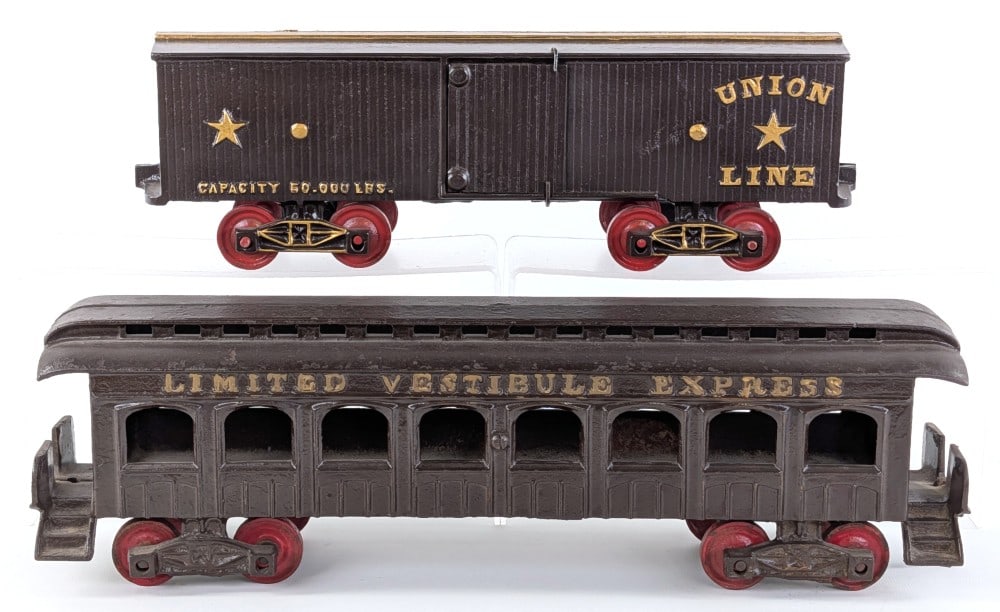 Restored Ives Limited Vestibule Express Passenger Car & Union Line Boxcar (1 of 6)