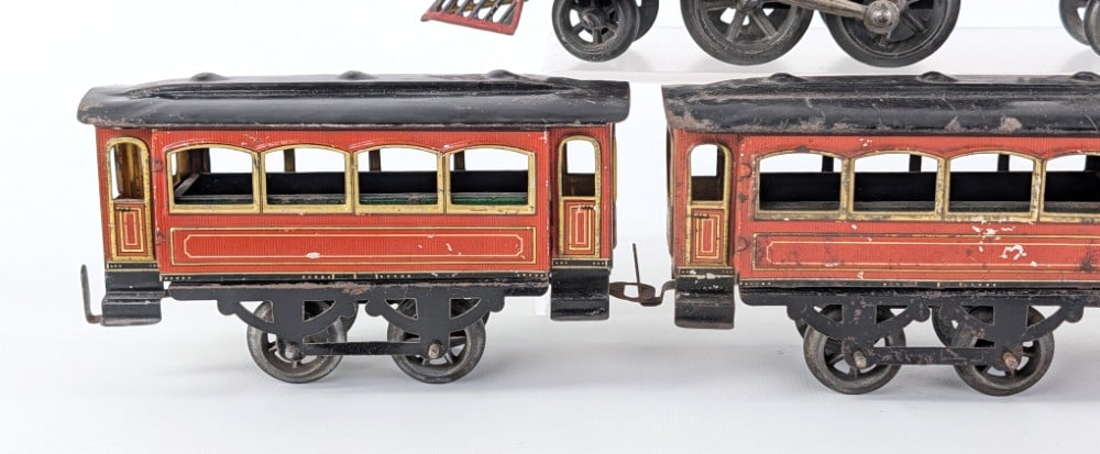 Issmayer Tin Clockwork Passenger Train Set - 4