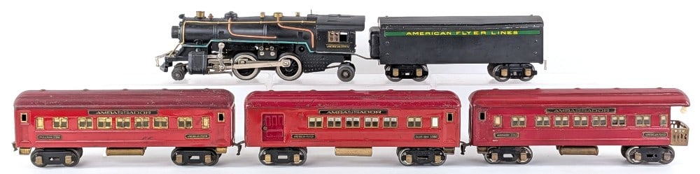 American Flyer Engine and Tender with Ambassador Passenger Cars (1 of 13)
