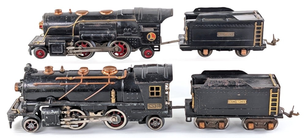 Lionel 259 & 262E Locomotive with Tender (1 of 9)