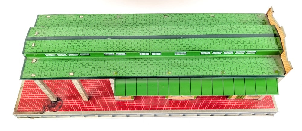 Marx Tin Freight Train Terminal - 8
