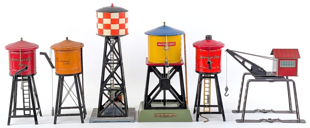 Ives & American Flyer Water Towers and Marx Crane (1 of 11)