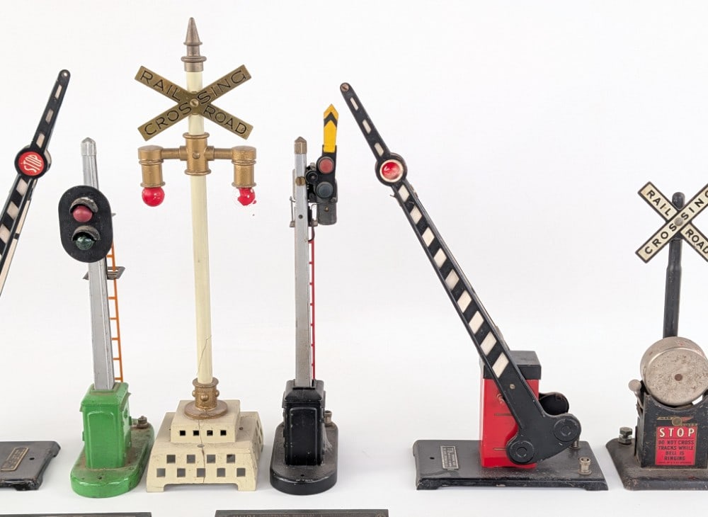 Model Railroad Train Signals - 4