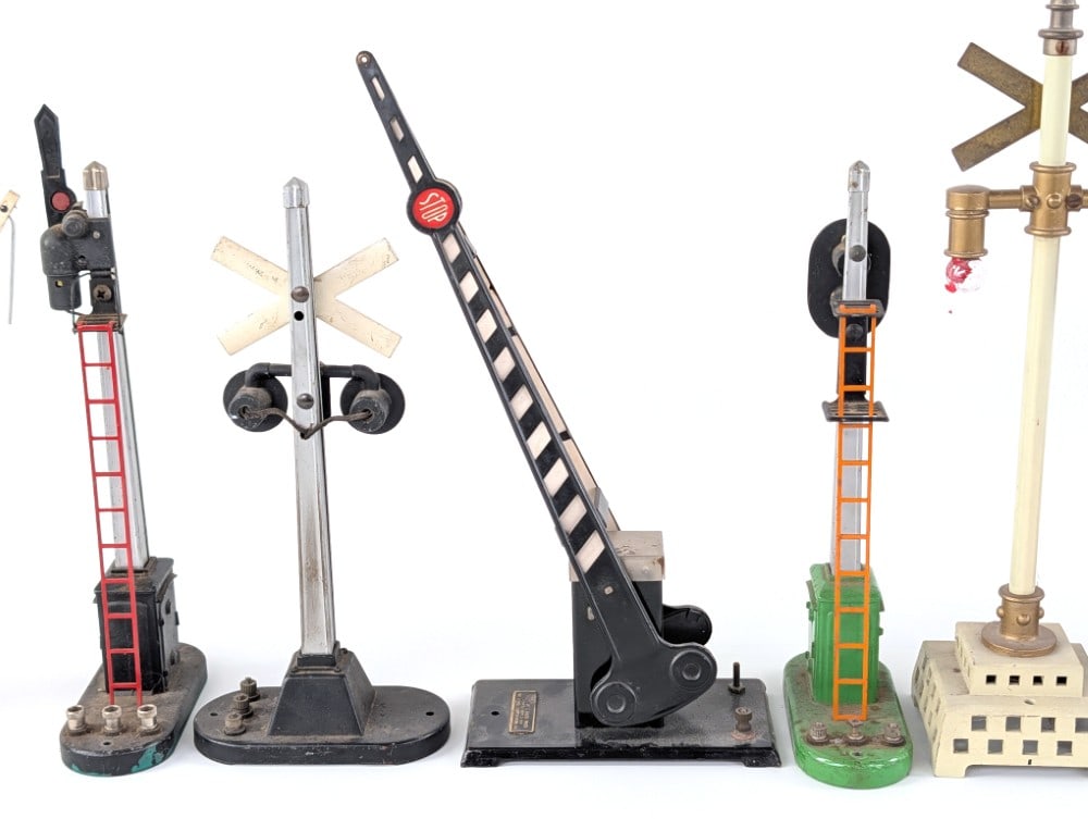 Model Railroad Train Signals - 9