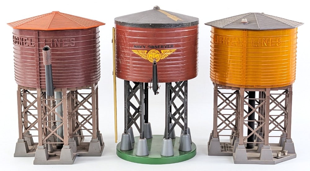 (3) Lionel and American Flyer Water Towers (1 of 16)