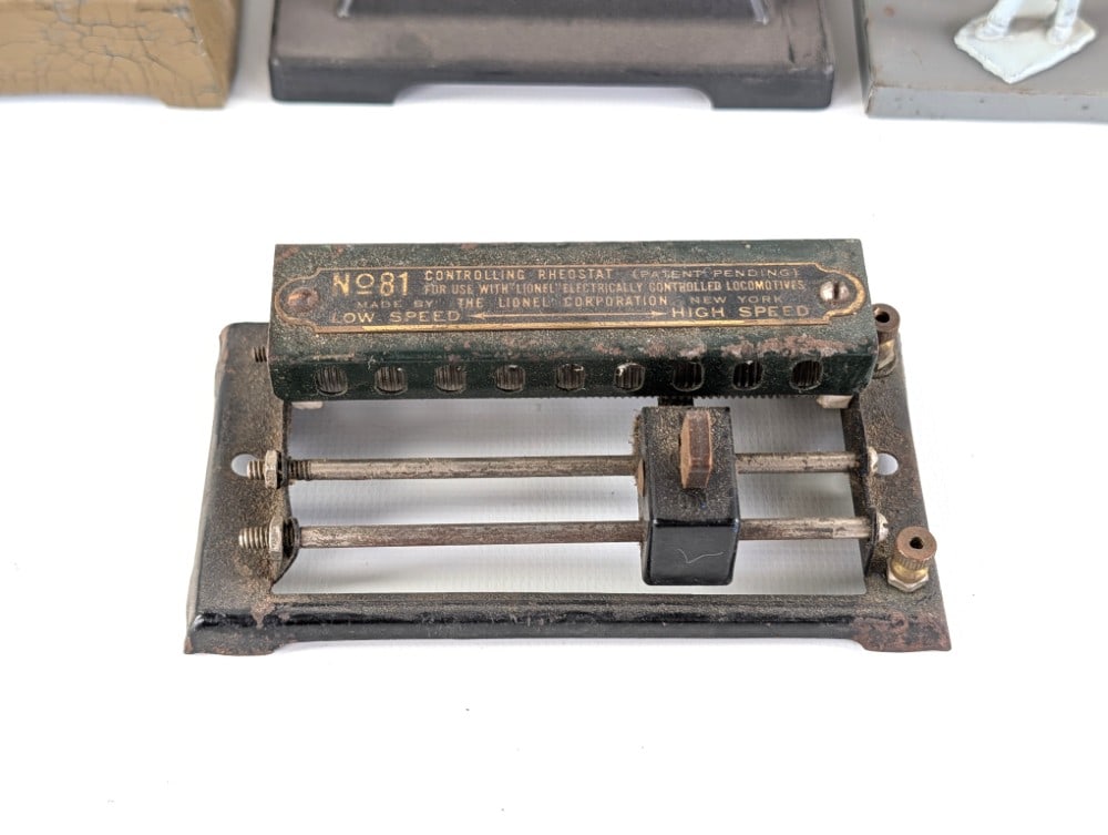 Model Railroad Train Accessories - 4