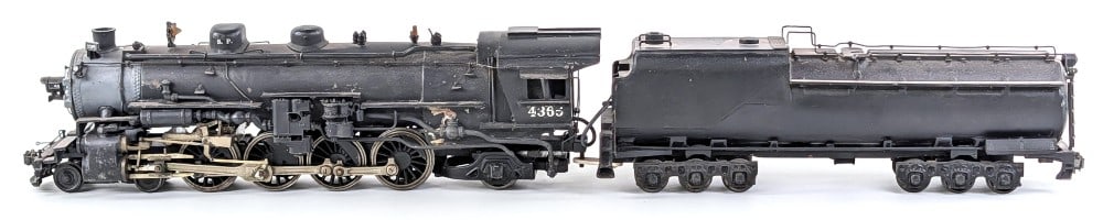 Southern Pacific MT-4 4-8-2 Locomotive and Tender (1 of 11)