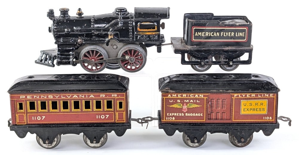 American Flyer No. 13 Locomotive with Tender and Passenger Cars (1 of 6)