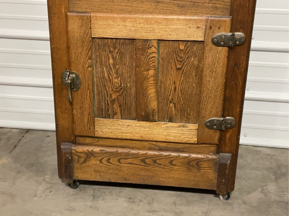 Antique Oak Ice Box/Chest - 2