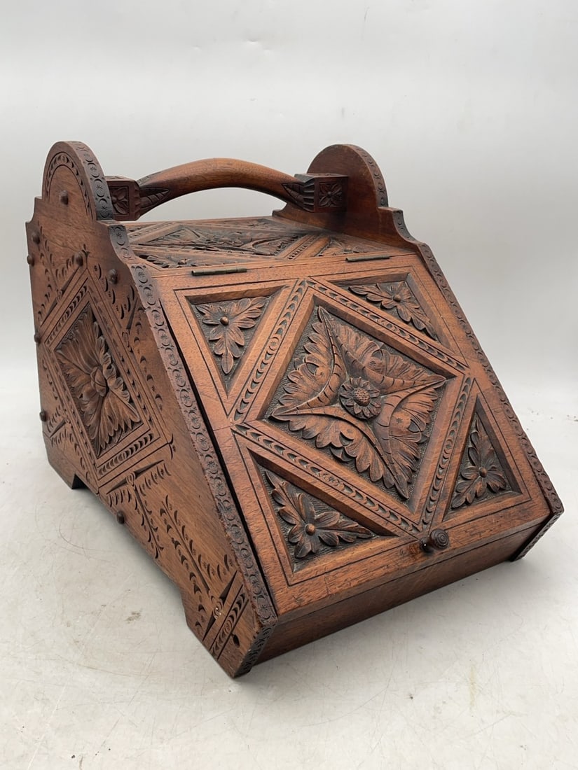 Antique Hand Carved Coal Scuttle Bin/Box - 9