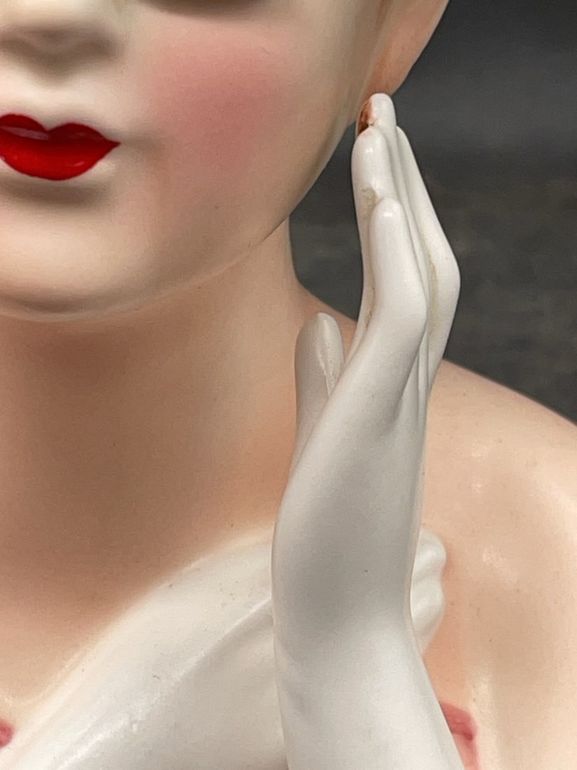 (2) Lefton Ceramic Lady Head Vases - 6