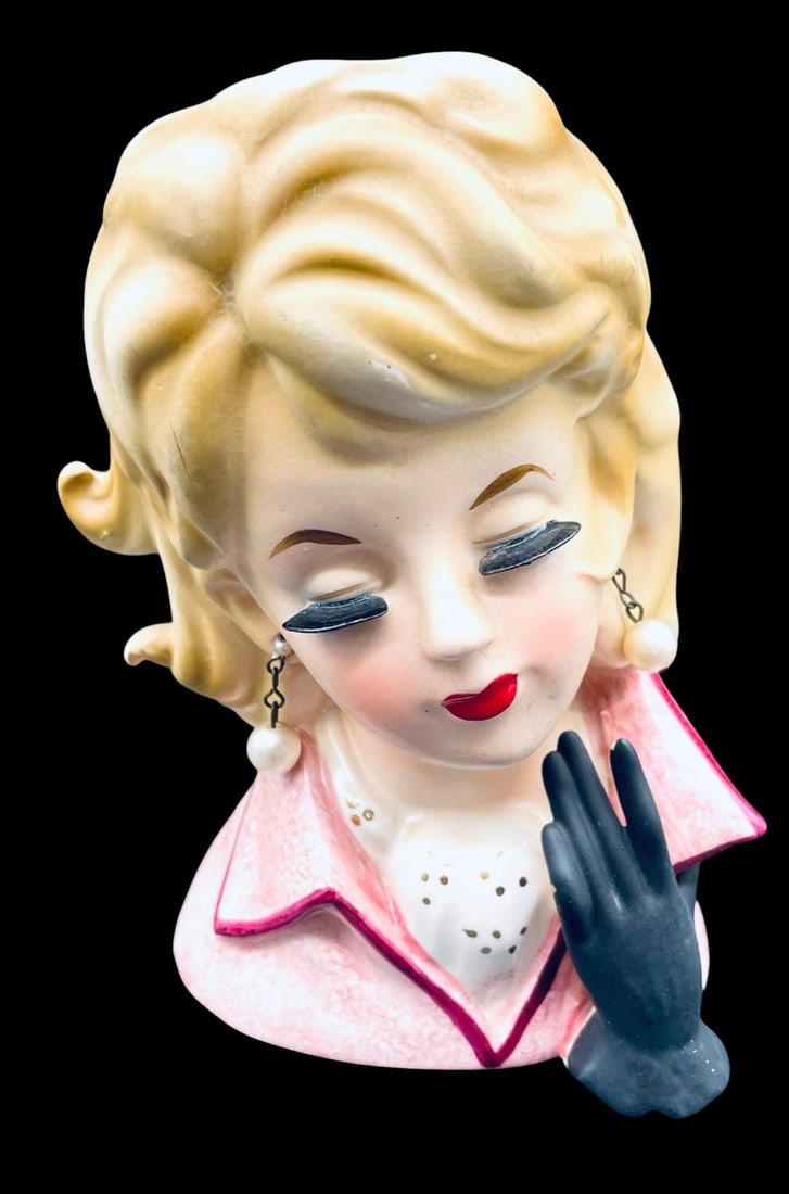 Vintage Ceramic Lady Head Vase: Vintage Ceramic Lady Head Vase. Vase is in overall good condition and Measures 6? tall