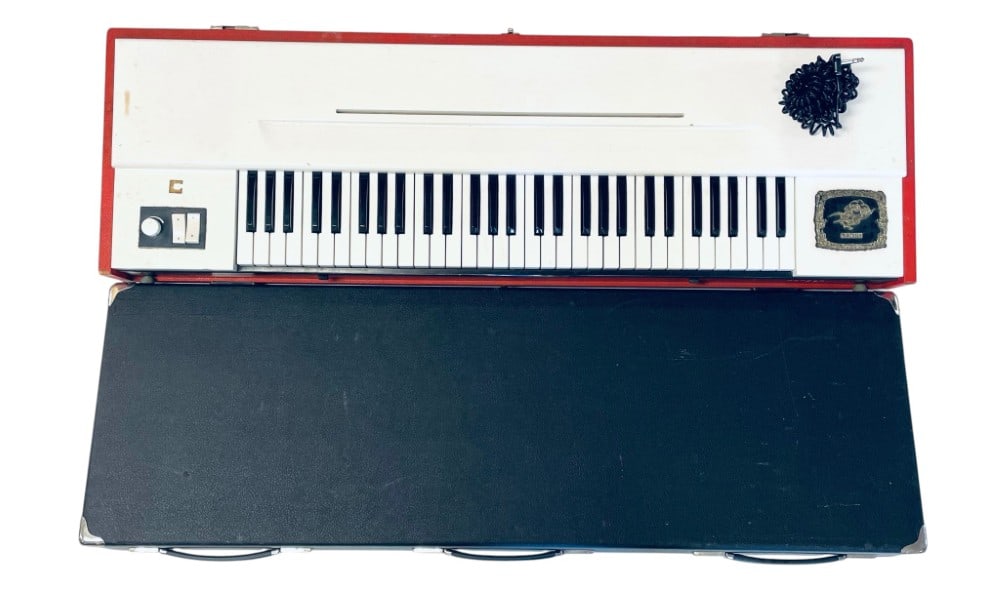 Hohner Clavinet C German Keyboard Piano (1 of 12)