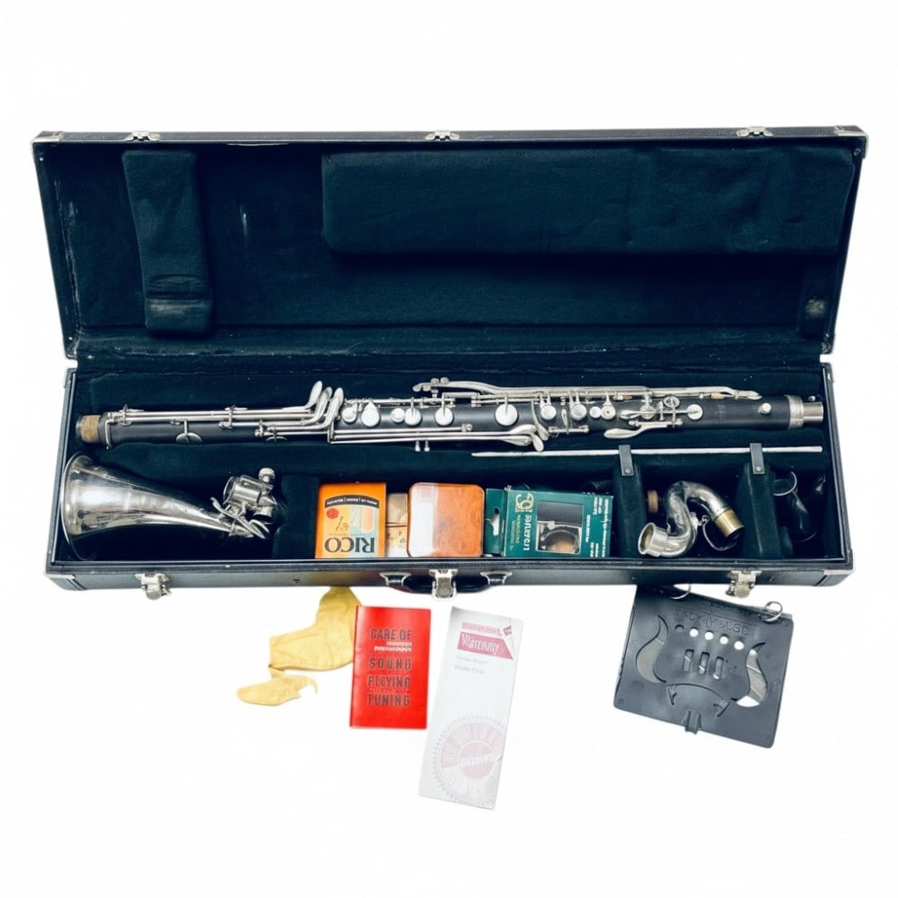 Selmer Bass Clarinet with Accessories and Case (1 of 10)