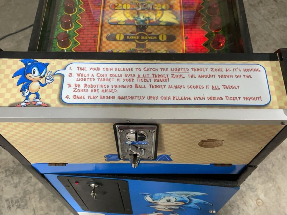 Sega Sonic The Hedgehog Arcade Machine - 3