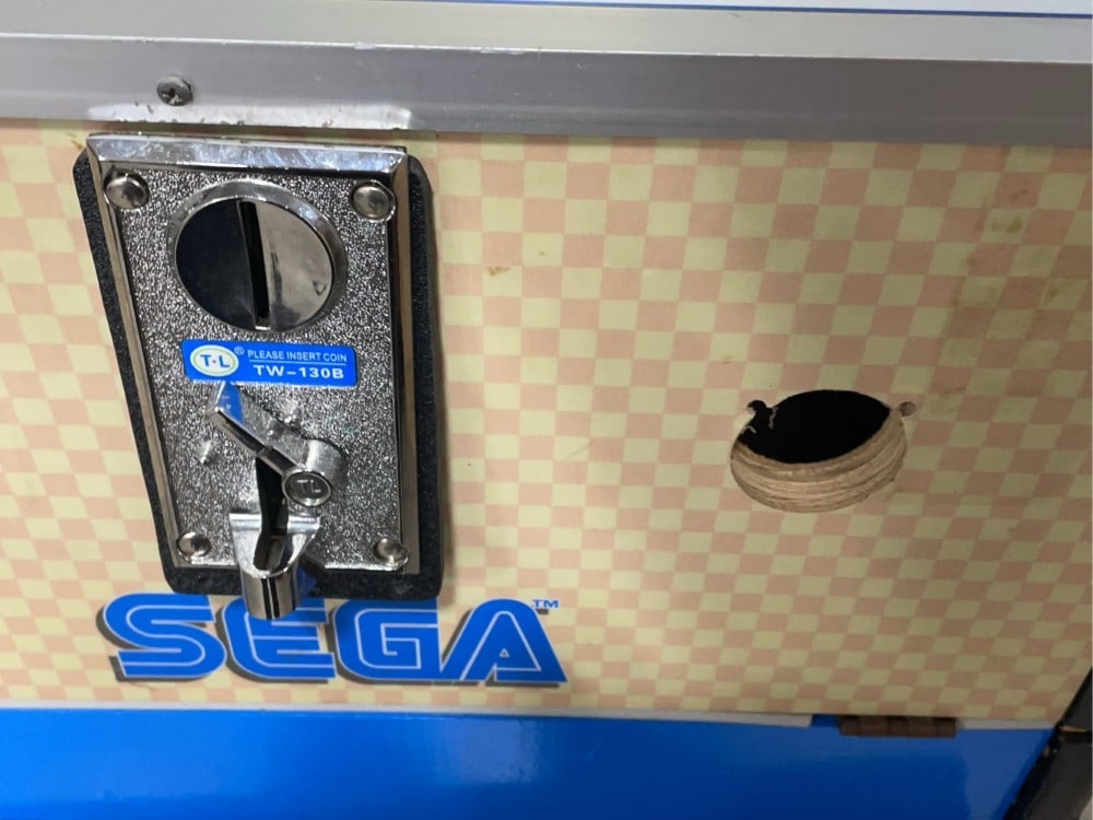 Sega Sonic The Hedgehog Arcade Machine - 4