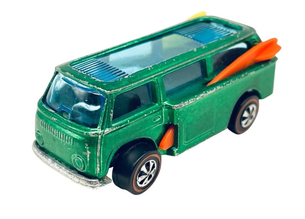 1969 Hot Wheels Volkswagen Beach Bomb Redline with Original Surfboards (1 of 8)