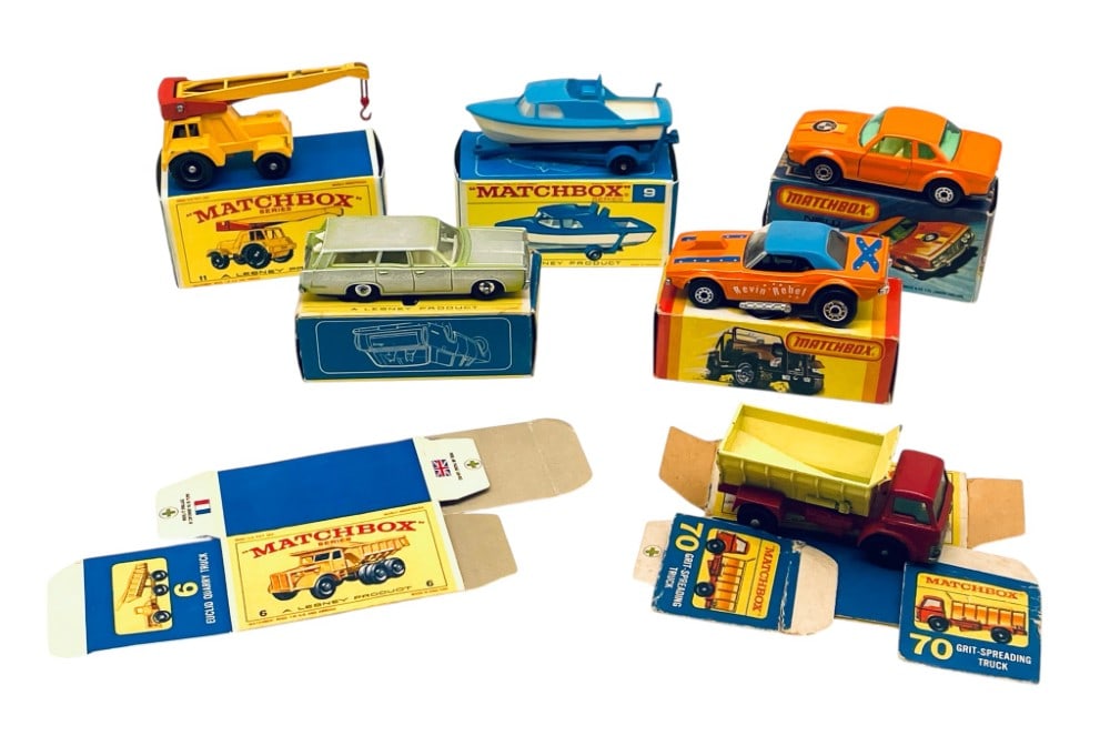(5) Matchbox Lesney Die Cast Cars (1 of 12)