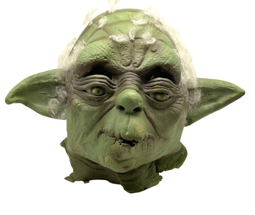 1999 Lucas Film Yoda Halloween Mask: 1999 Lucas Film Yoda Halloween Mask. Mask ?measures 11? and Mask has some damage on bottom and mouth