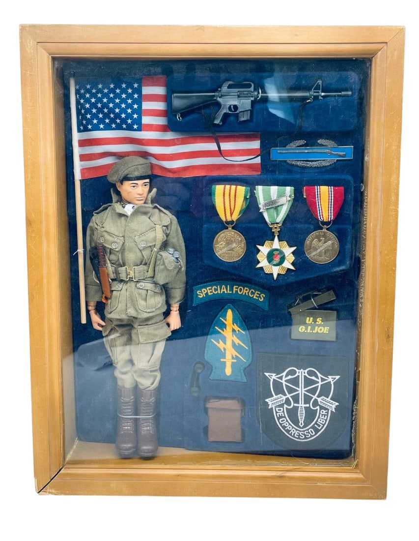 G.I. Joe Special Forces Shadowbox Display (1 of 8)