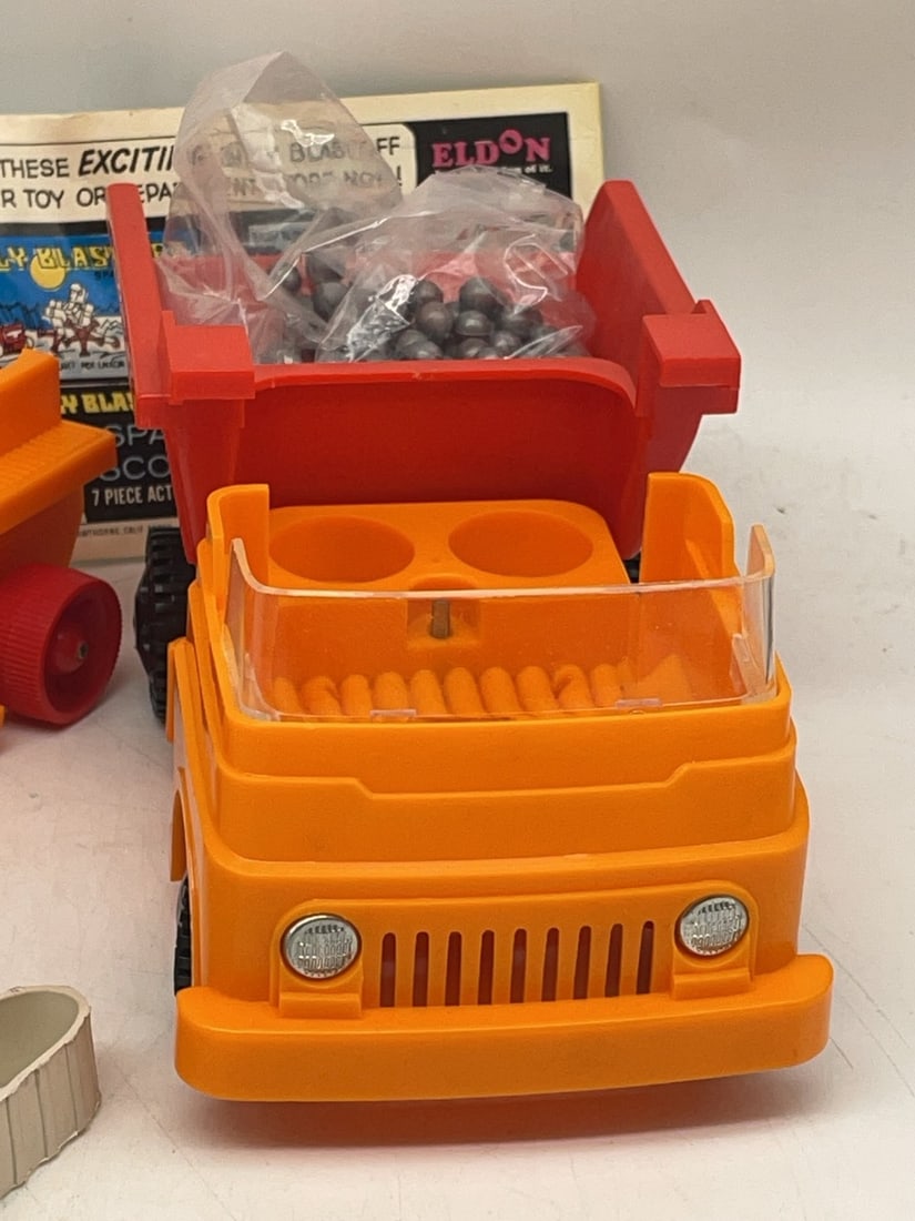 1969 Eldon Billy Blastoff Construction Set - 5