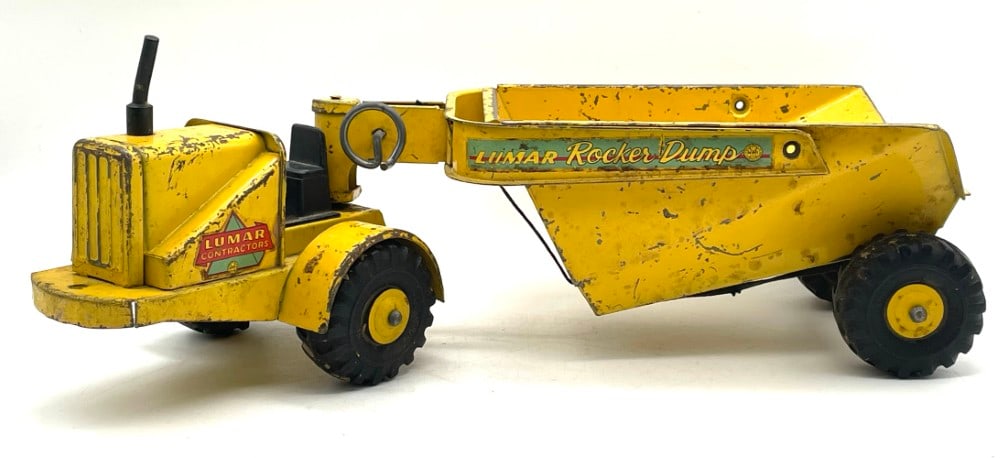 Marx Pressed Steel Lumar Rocker Dump Truck (1 of 10)