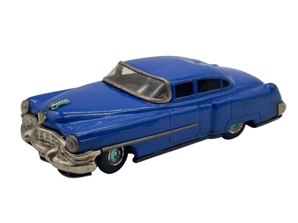 GW Tin Litho Japan Friction Cadillac Toy Car (1 of 10)