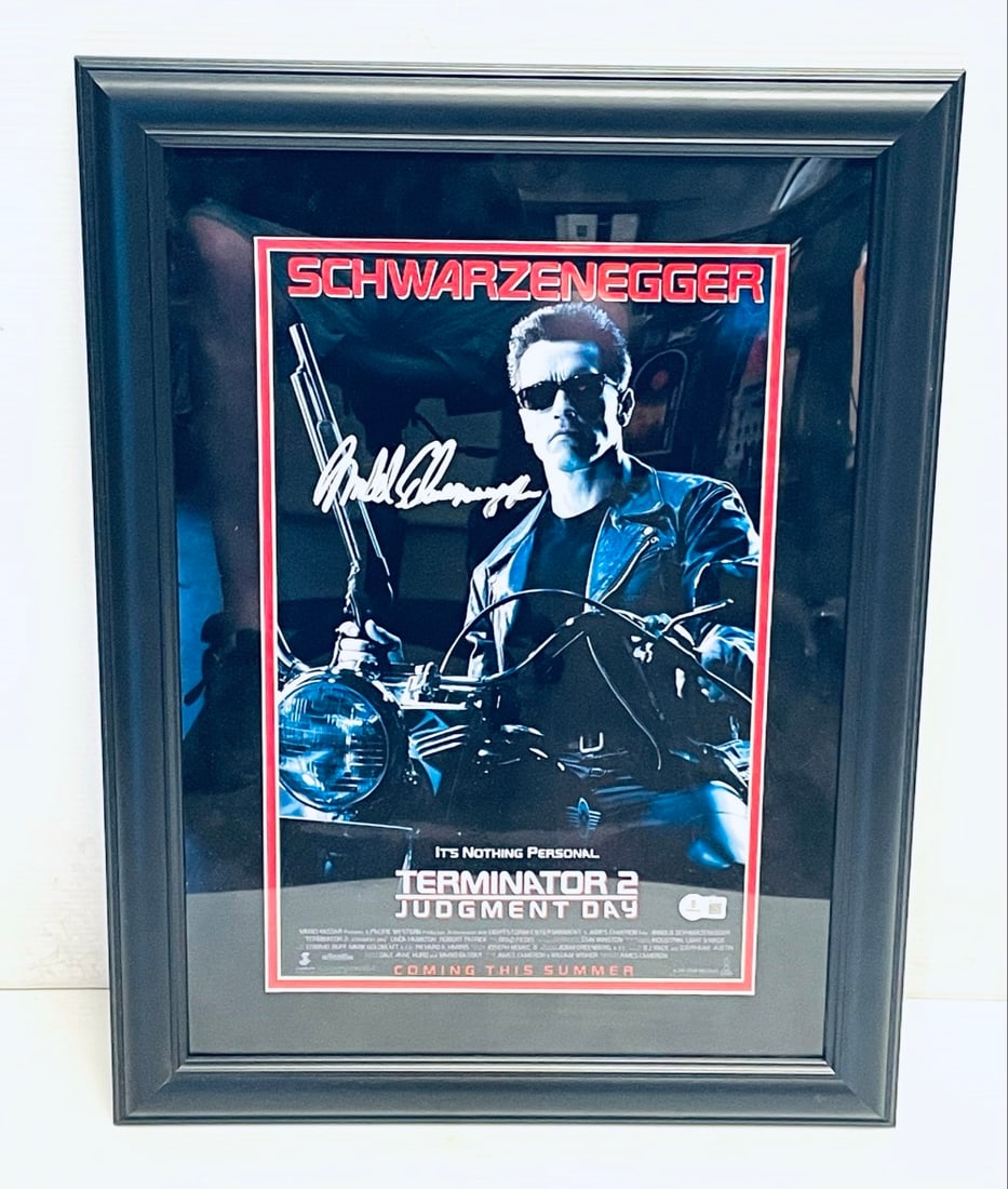 Arnold Schwarzenegger Signed Terminator 2 Poster (1 of 7)