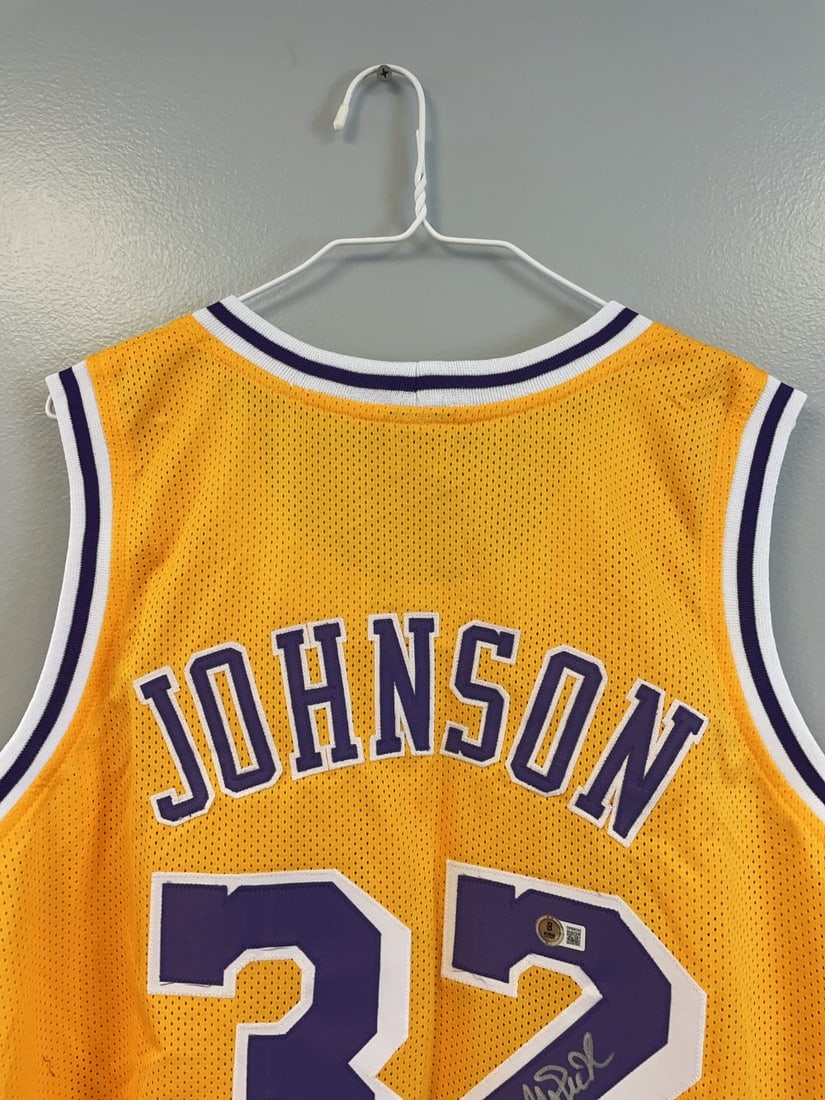 Magic Johnson Signed Showtime Jersey - 6