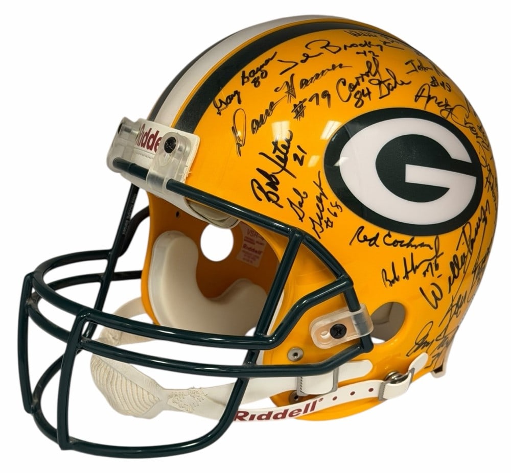 Kramer, Thurston, & Other Hall Of Famers Autographed Green Bay Packers Full-Size Helmet w/No JSA: Kramer, Thurston, & Other Hall Of Famers Autographed Green Bay Packers Full-Size Helmet w/No COA. This full-size helmet includes 38 autographs from different Green Bay Packers players! The following a