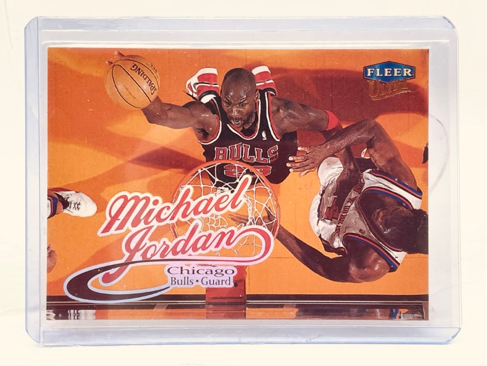 1998-99 Fleer Ultra Michael Jordan Card #85: 1998-99 Fleer Ultra Michael Jordan Card #85. Card is in overall good condition.
