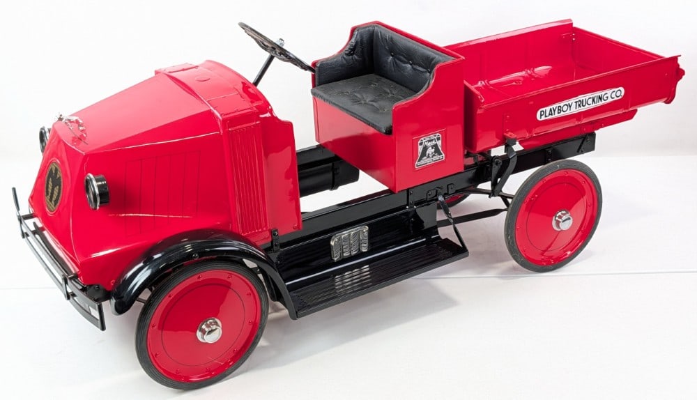 Restored Steelcraft Mack 5-Ton Pedal Dump Truck (1 of 11)
