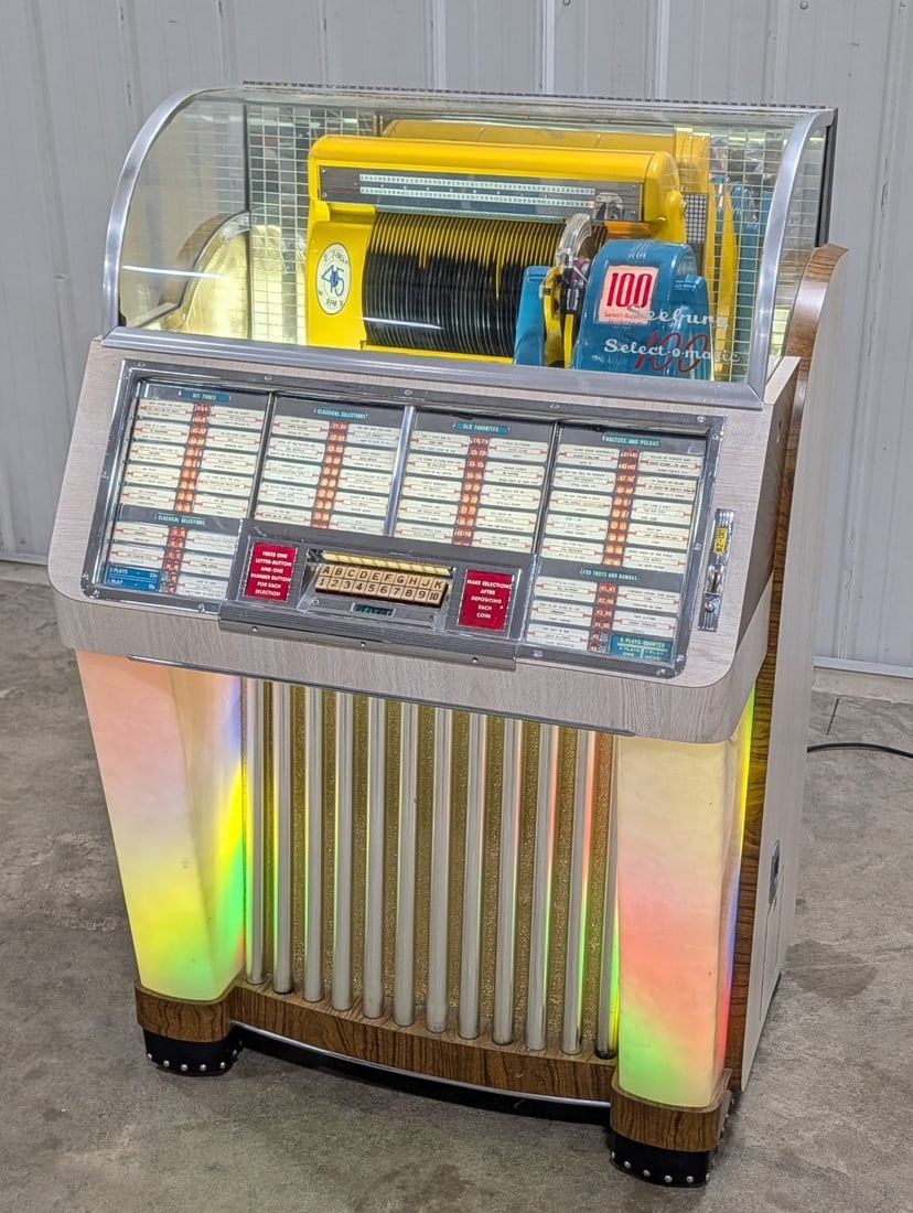 Vintage Seeburg 100 Select-O-Matic Jukebox (1 of 12)