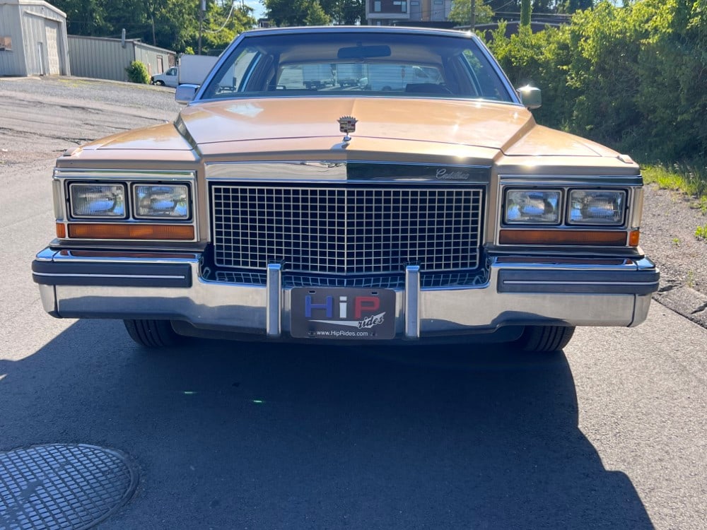 1981 Cadillac Coupe Deville - 7