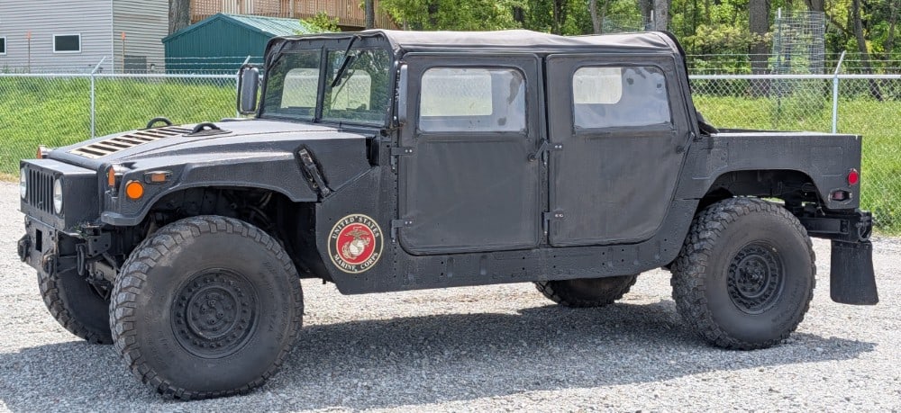 2011 AM General M998 HMMWV (1 of 20)