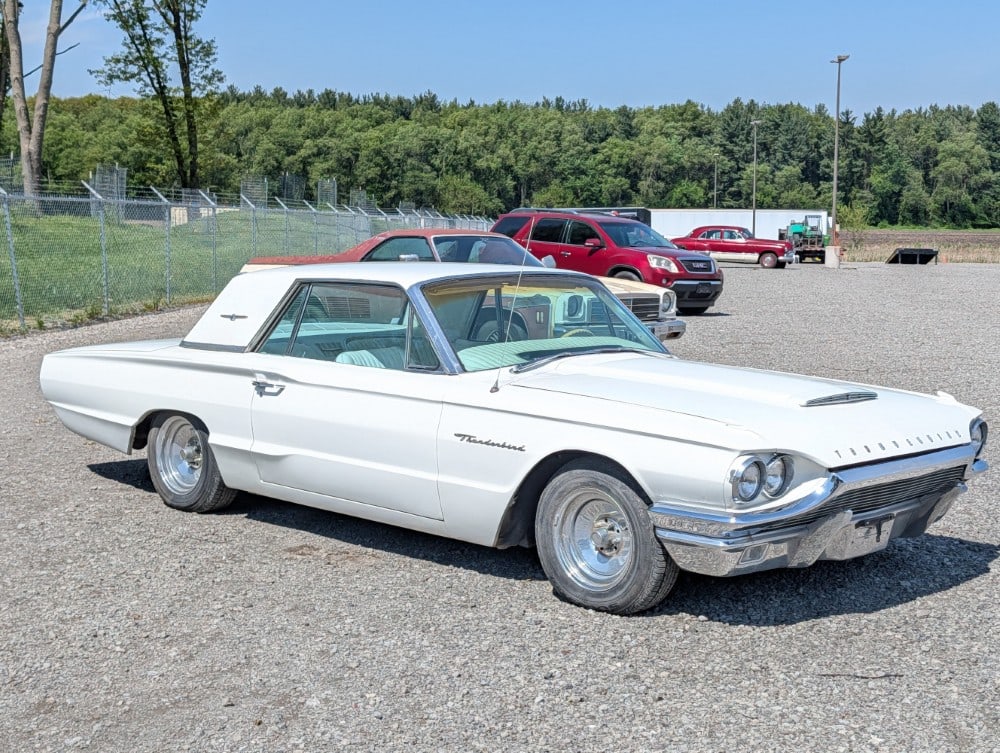 1964 Ford Thunderbird - 3