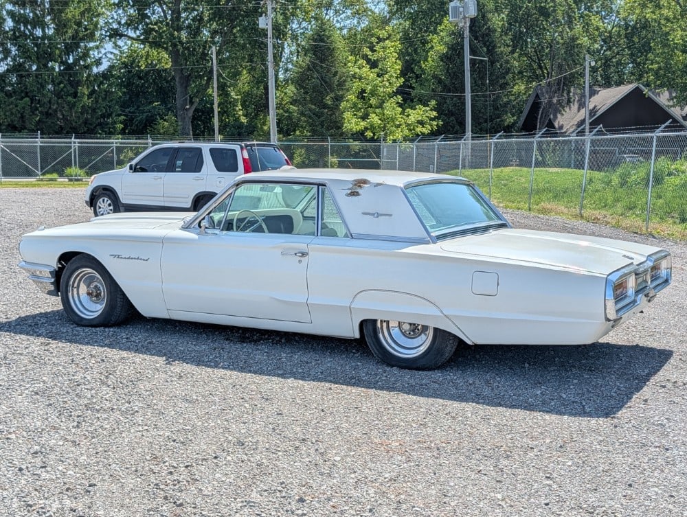 1964 Ford Thunderbird - 7