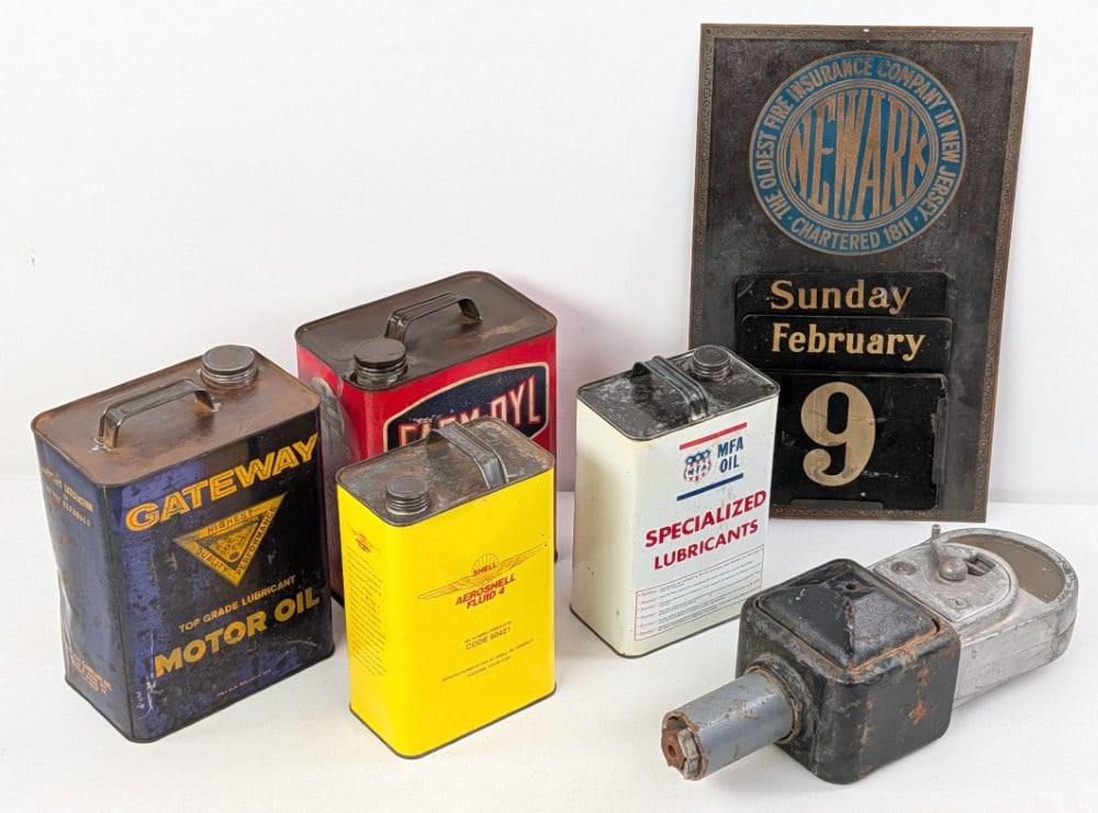 Vintage Parking Meter, Oil Cans, and Insurance Calendar (1 of 10)