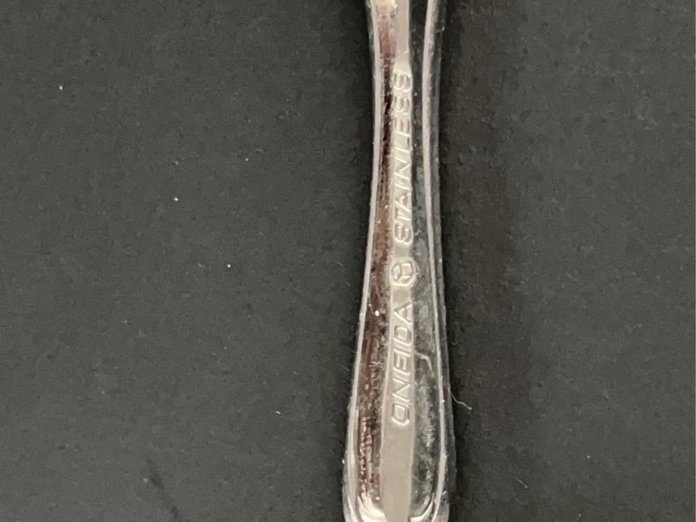 Oneida ?Michelangelo? Stainless Flatware - 7
